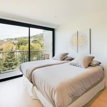 Cozystay 1700 -luxury 3-bedroom With Terrace & Sea View In Appartement Cannes