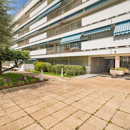 Appartement Cozystay 1700 -luxury 3-bedroom With Terrace & Sea View In